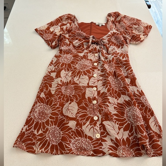 Madewell Dresses & Skirts - Madewell Silk Tie-front Mini Dress in Sunflower Season